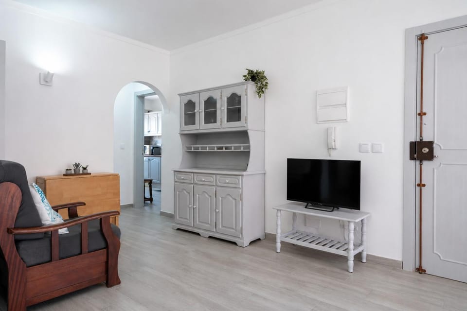 Communal lounge/ TV room, TV and multimedia
