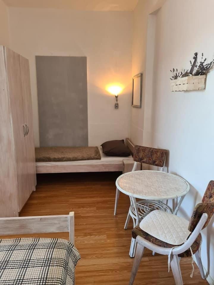 Private Zimmer strandnah Bed and Breakfast in Šibenik-Knin County, Croatia