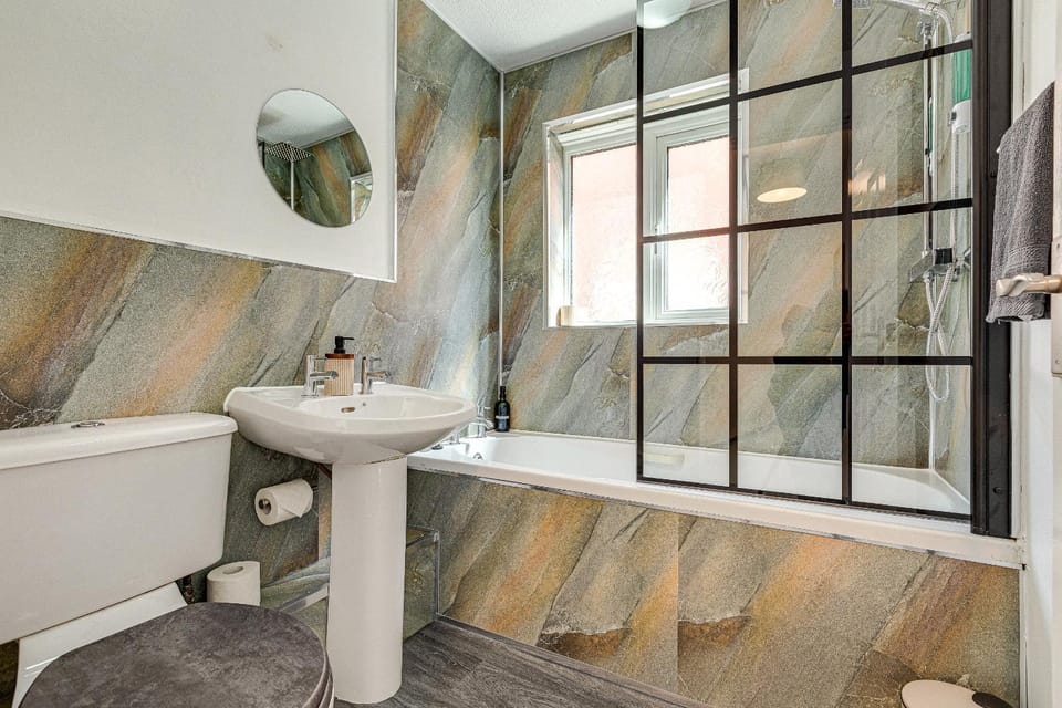 Shower, Bathroom, Bath