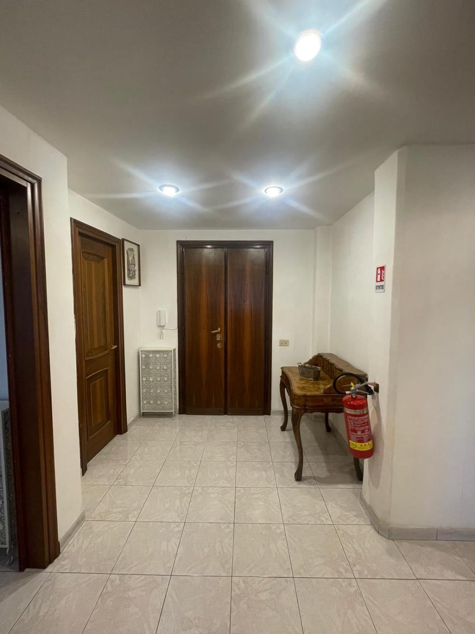 Vintage Roman Living in Flaminio Apartment in Rome