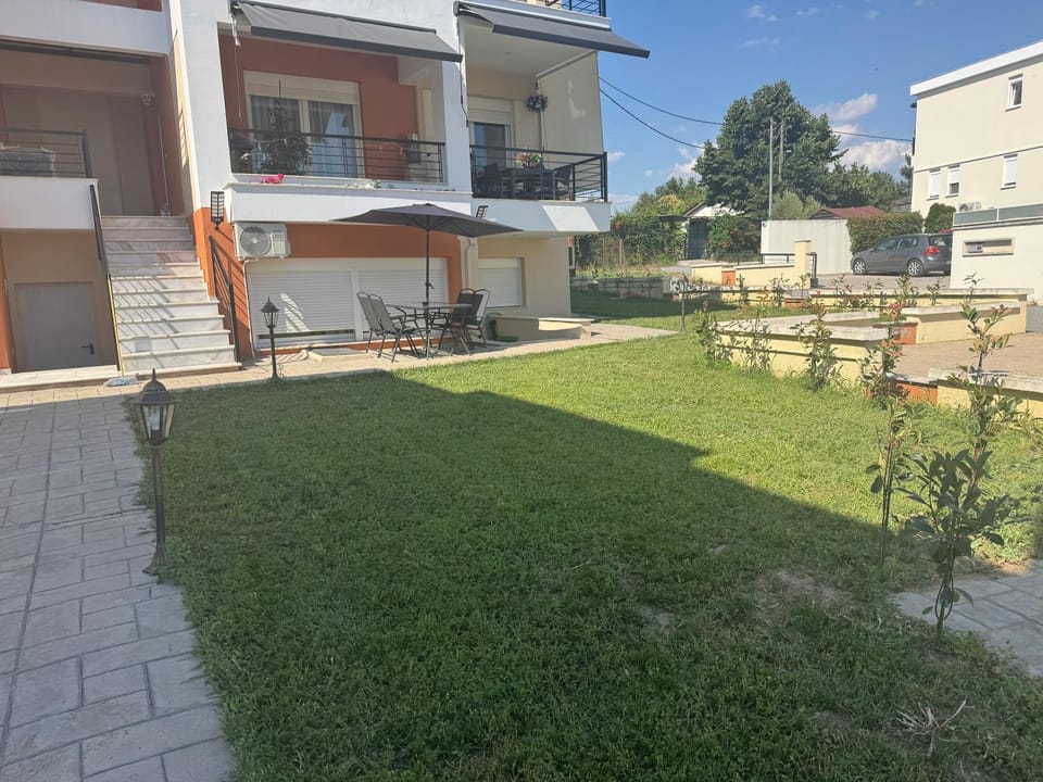 модерен апартамент с морска гледка Apartment in Thessaloniki