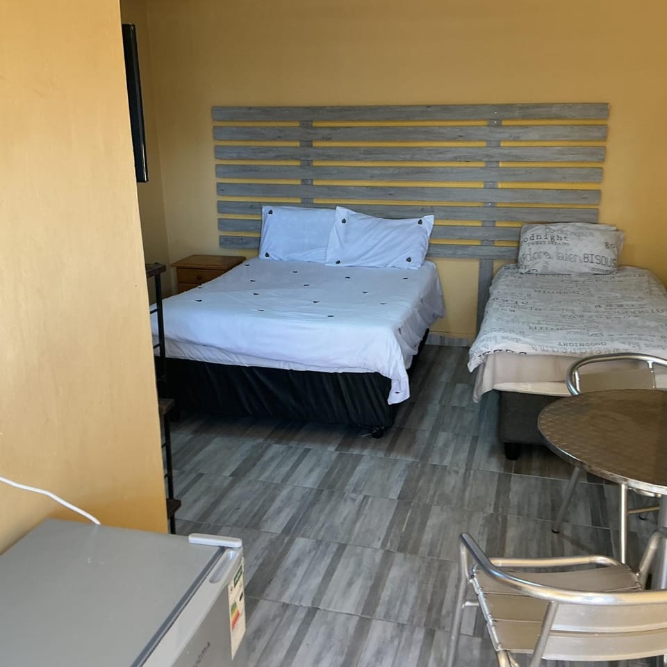 Morning & Night Guest House Bed and Breakfast in Gauteng