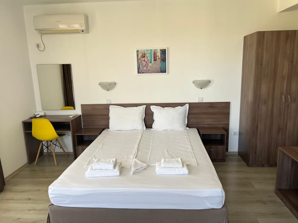 Family Hotel Dreams Hotel in Burgas Province
