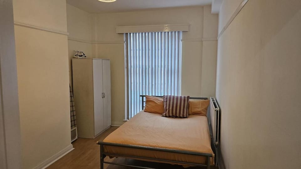 Raglan House, Cardiff Apartment in Cardiff