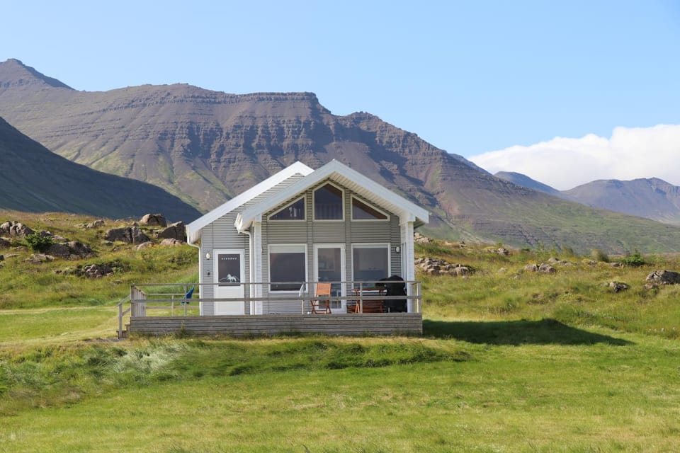 Facade/entrance, Natural landscape, Activities, Summer, BBQ facilities, Garden, View (from property/room), Balcony/Terrace, Hiking, Mountain view