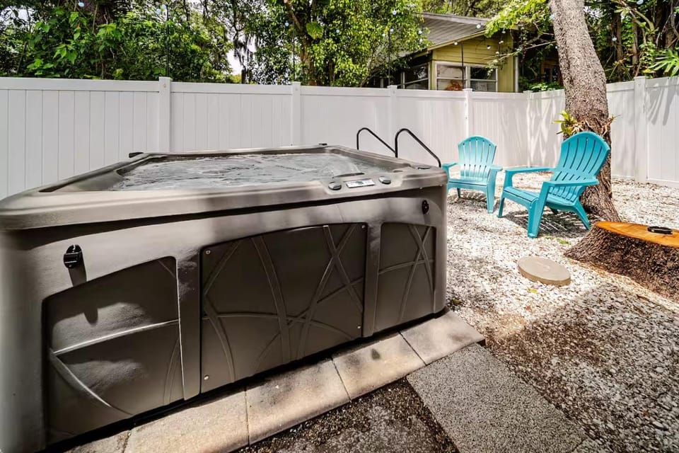 Hot Tub