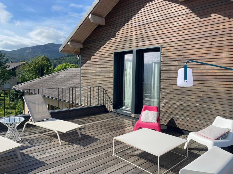 Belle maison piscine et vue roof top Villa in Chambery