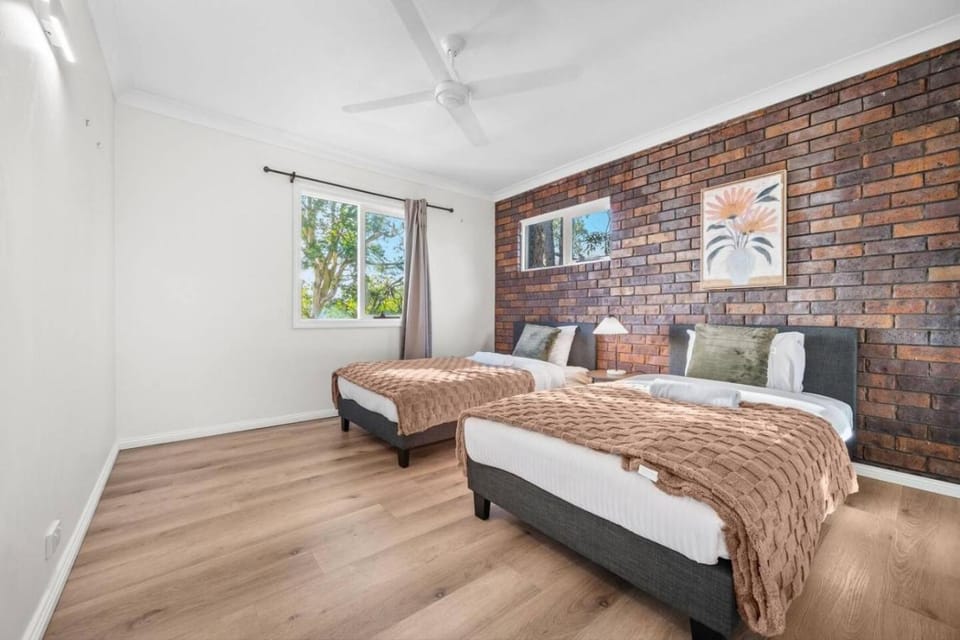 Spacious and Affordable Family Stay Large and Relax House in Brisbane