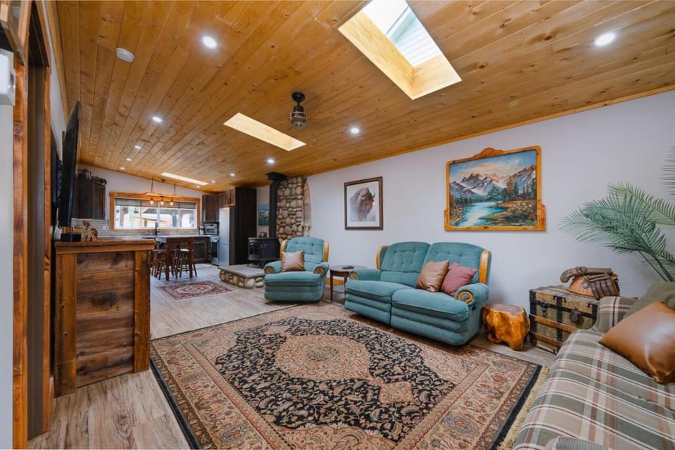 The Old West Cabin Cabin in Sylvan Lake