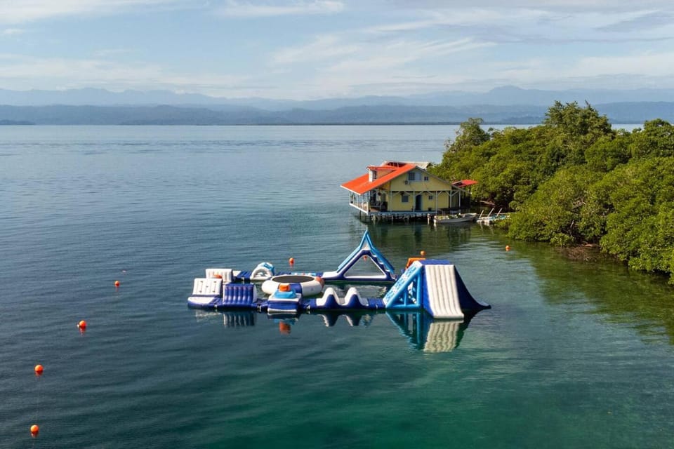 The Sea Spot! Casa Del Mar House in Bocas del Toro Province