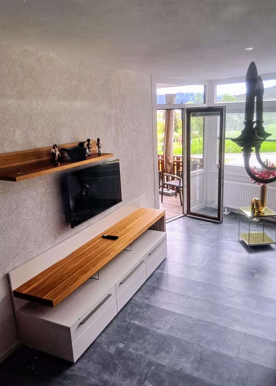 TV and multimedia, Living room