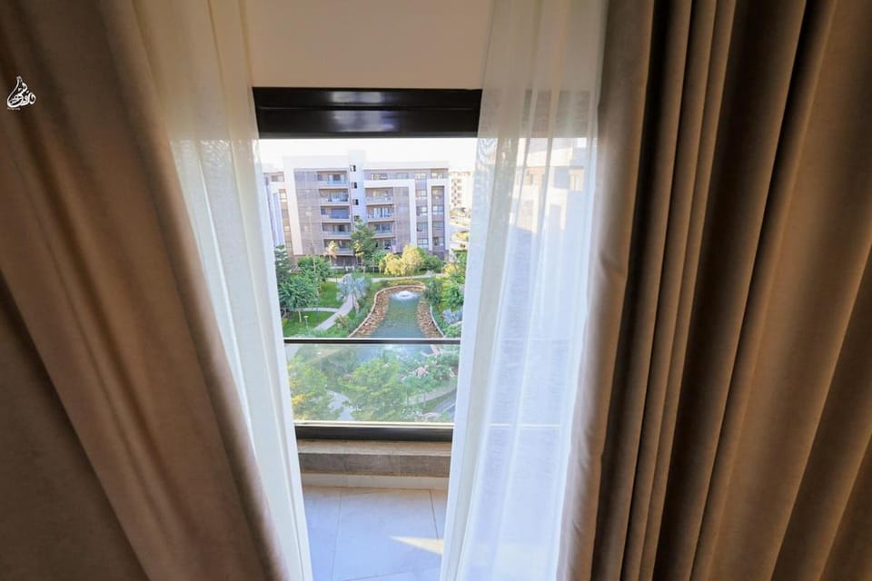 Tranquil 2BR Sky Residence Apartment in Cairo Governorate
