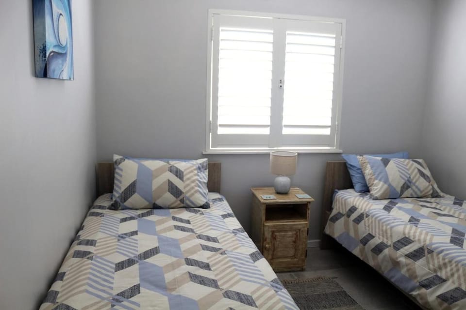 71 Whale Rock Estate Apartment in Hermanus