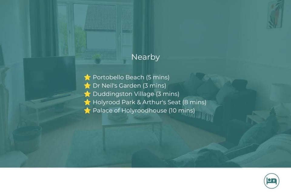 Stunning 2 BDR near Edinburgh Sleeps 5 Free Parking Apartment in Edinburgh