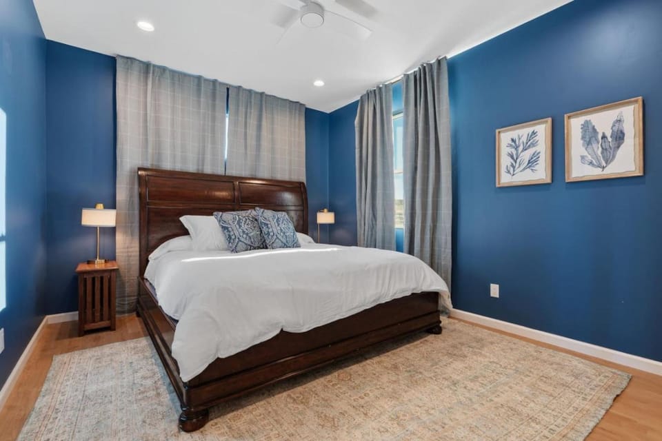 Sweetwater Links Lodge - Sleeps 20, Ideal Beach, Arcades, BBQ, Lake Views House in Bear Lake