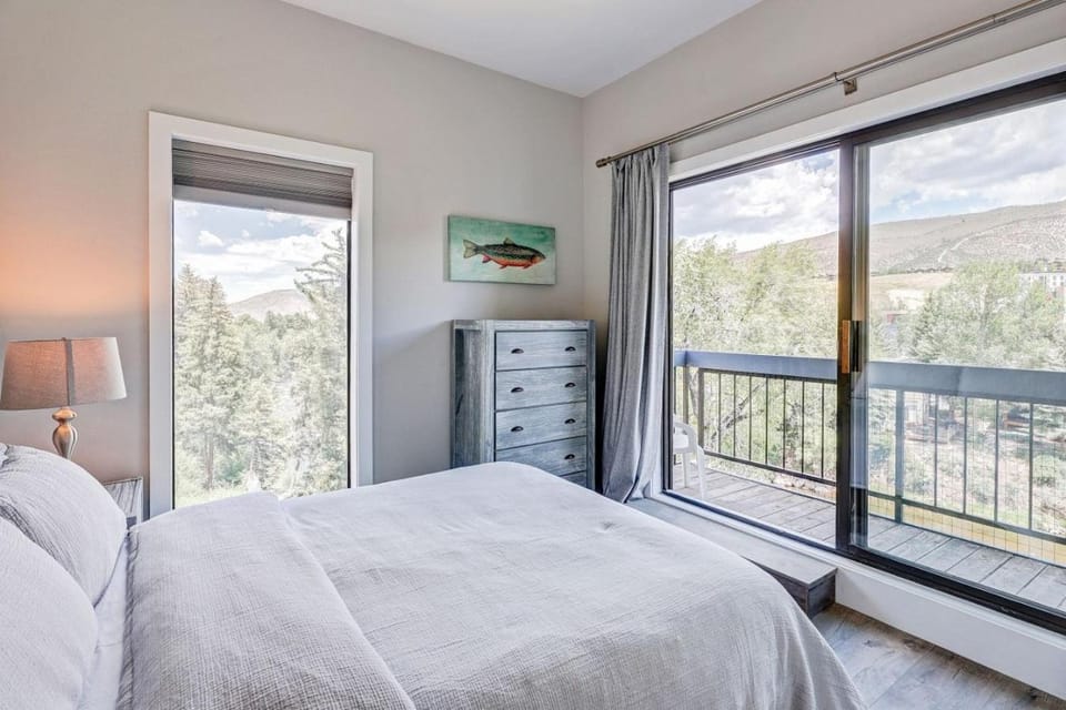 Modern Avon Retreat Near Vail, Beaver Creek Apartment in Avon