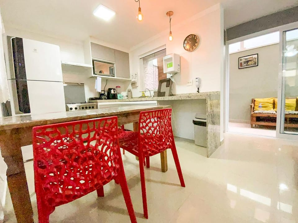 Sobrado 3 Quartos Ar Condicionado Churrasqueira Apartment in State of São Paulo