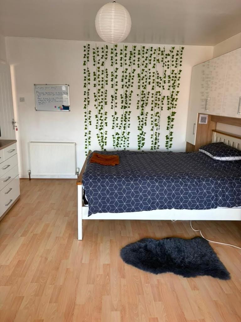 Double Bedroom In Family Shared Home Vacation rental in Lewes District