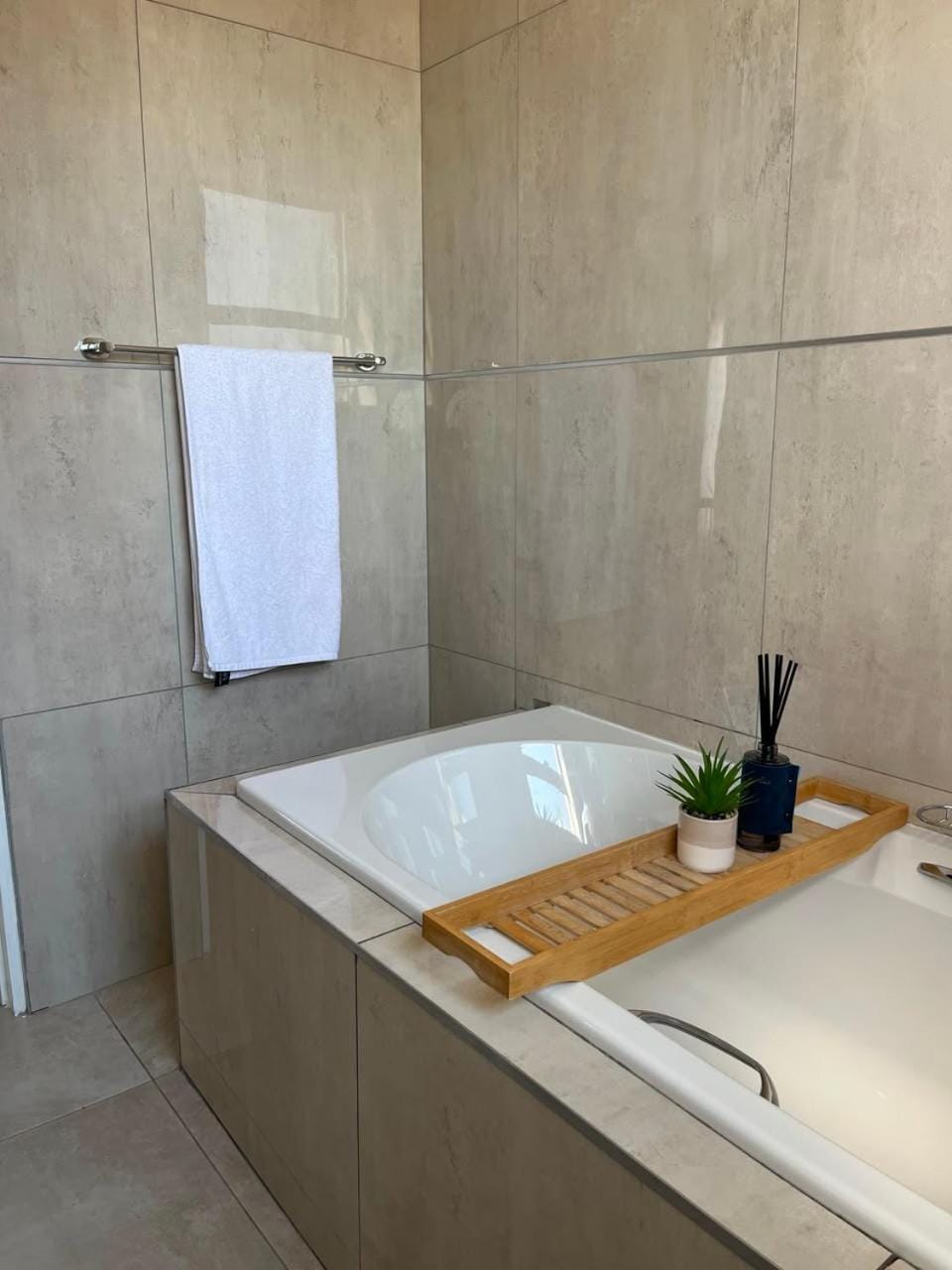 Bath, towels