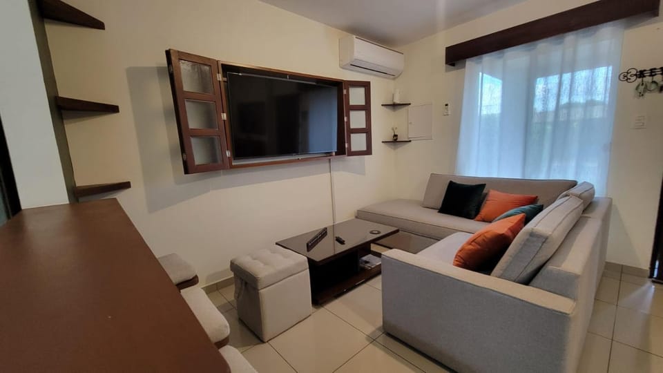 Casa en Cond Privado House in Santa Cruz de la Sierra