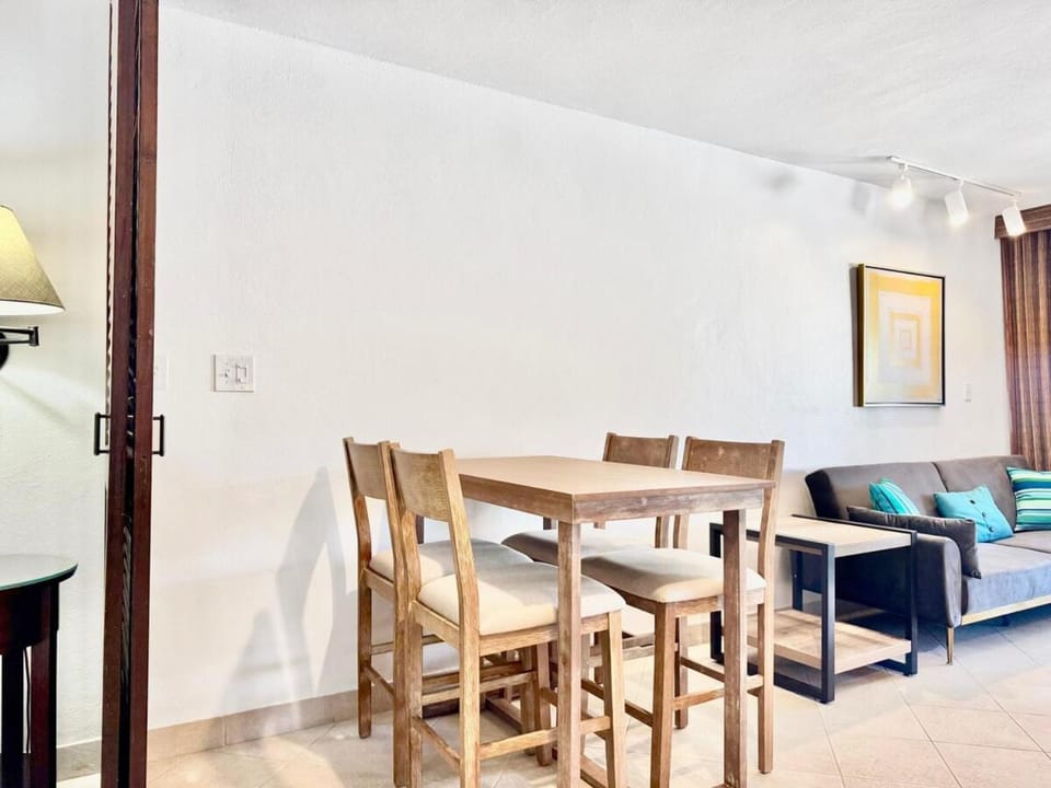 Sapphire Beach Ground Fl Step Out to the Beach, Generator! Apartment in Virgin Islands (U.S.)