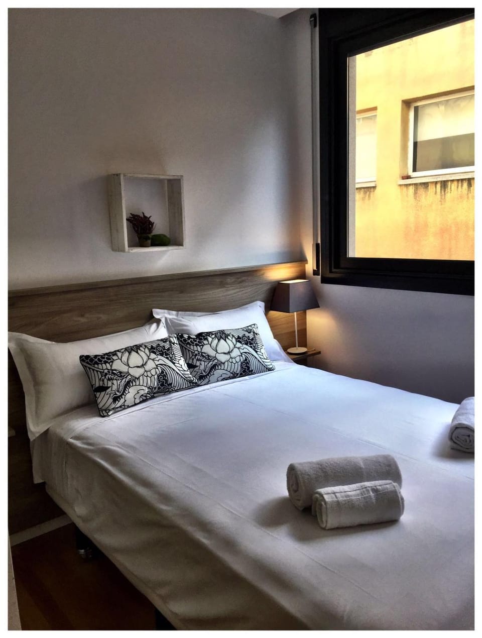 Bed, Day