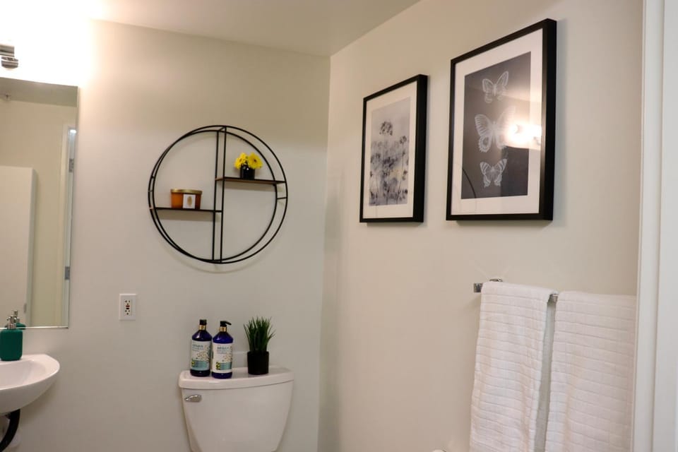 Promenade Studio With Free Parking Apartment in Santa Monica