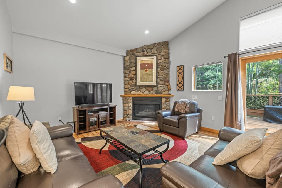 Cutty Sark Court #2 - Mountain Views Apartment in Wildernest