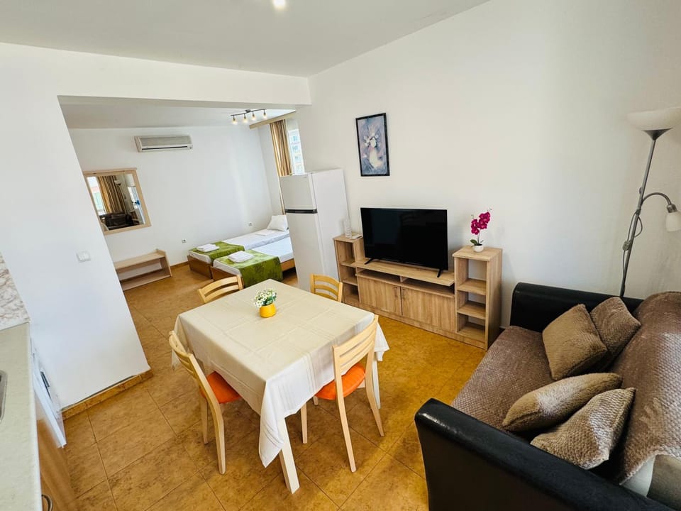 SUNNY HOUSE 206 One Bedroom Apartament Apartment in Sunny Beach