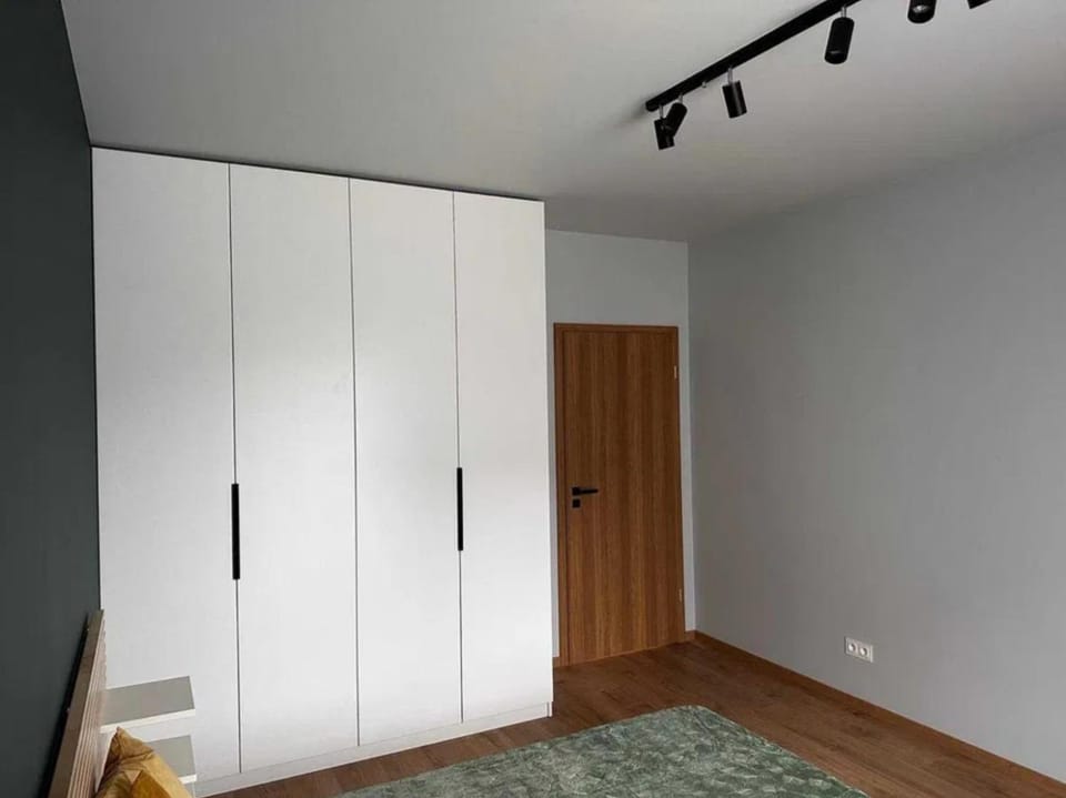 Bed, Photo of the whole room, Bedroom, wardrobe