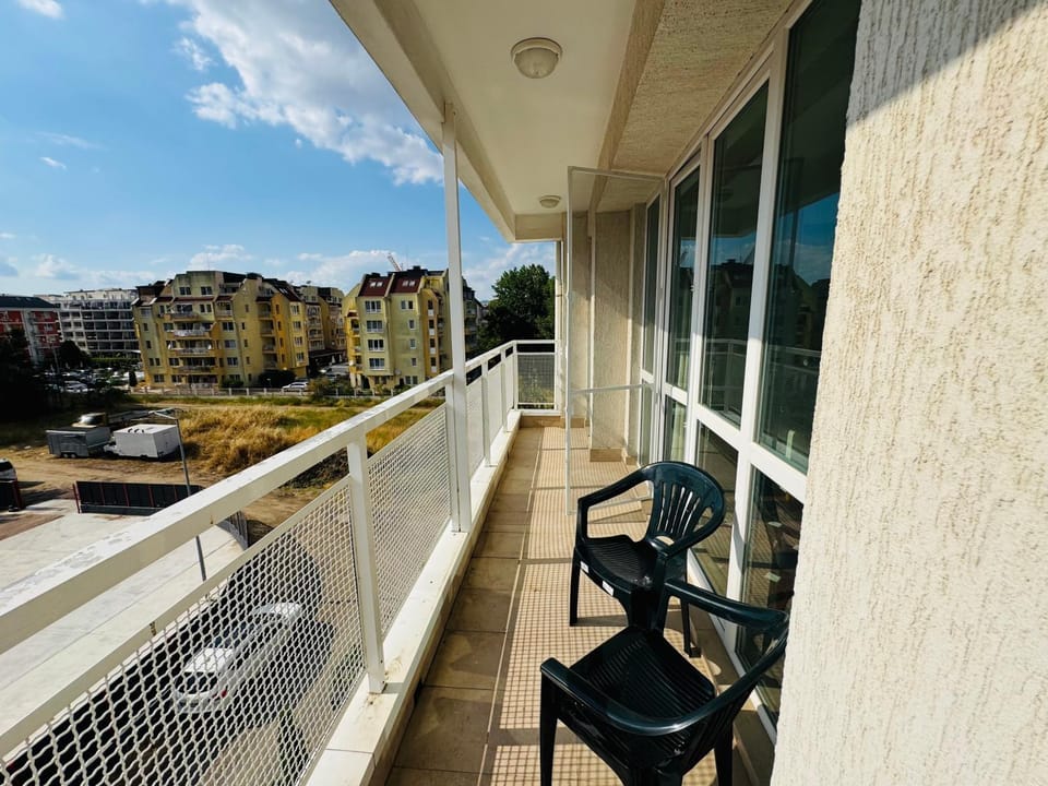 SUNNY HOUSE 301 Two Bedroom Apartament Apartment in Sunny Beach