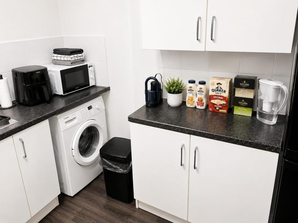 Roclems Homes Apartment in Grays
