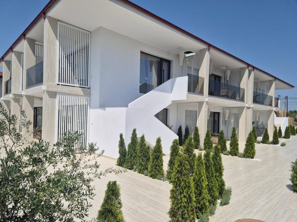 Inner courtyard view