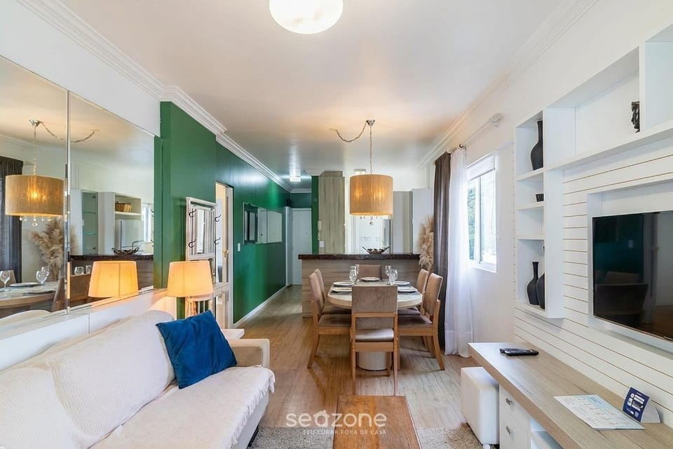 TV and multimedia, Living room, Dining area