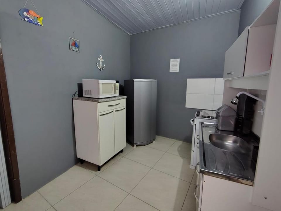 Pousada Kadosh Beach - Kitnet a 50m da Praia K8 Apartment in State of Paraná