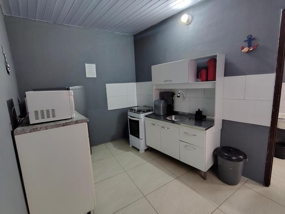 Pousada Kadosh Beach - Kitnet a 50m da Praia K8 Apartment in State of Paraná