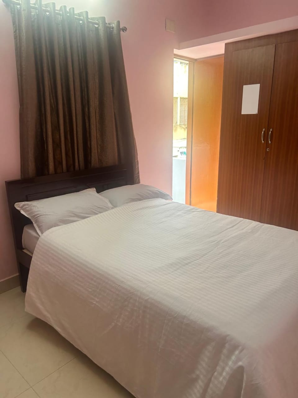 Deluxe Flat in Adyar Chennai Apartment in Chennai