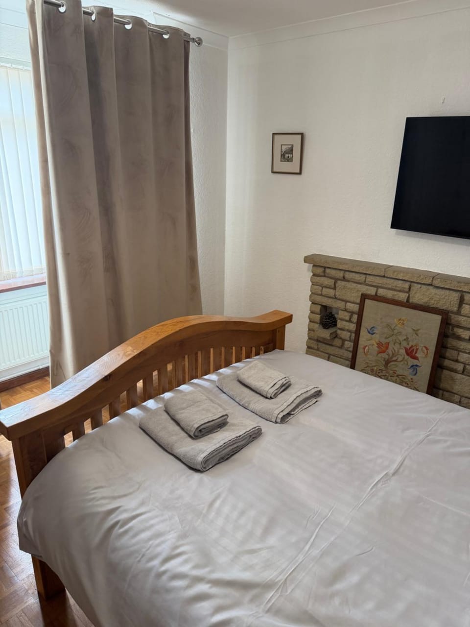 Oxford Guest House - Rooms Bed and Breakfast in West Oxfordshire District