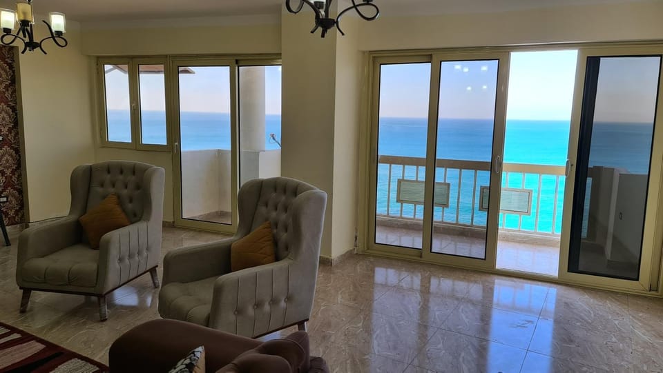 Budget sea view- families only Apartment in Alexandria