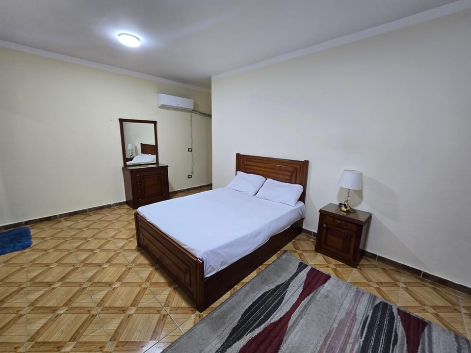 Budget sea view- families only Apartment in Alexandria