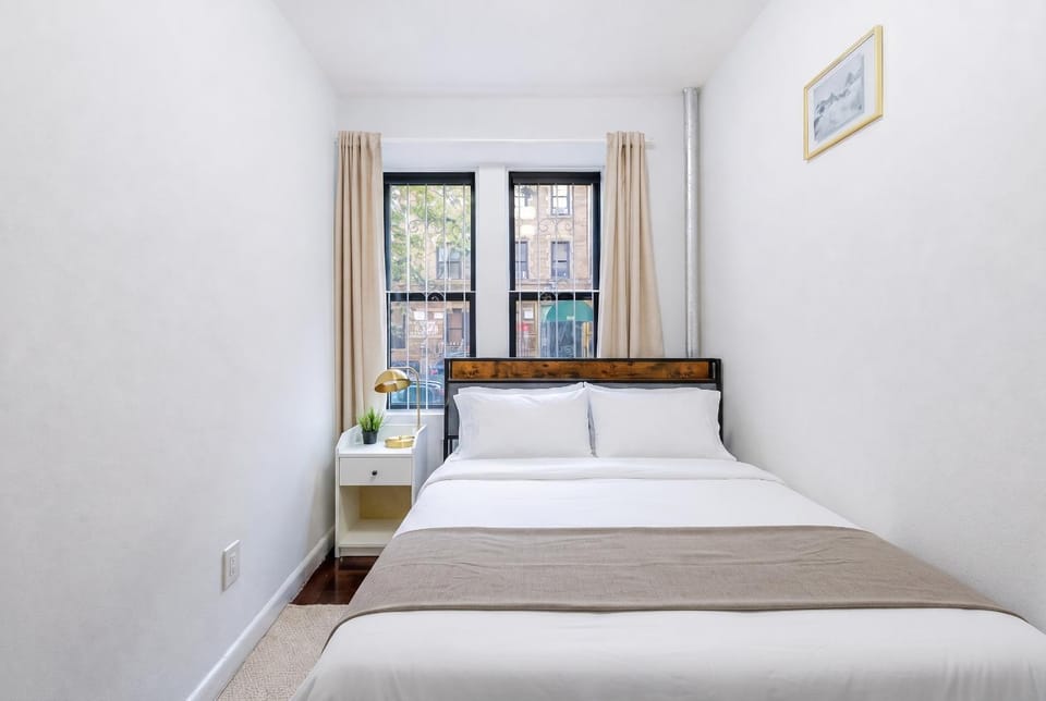 2 Bedroom Stylish Unit Apartment in Upper West Side