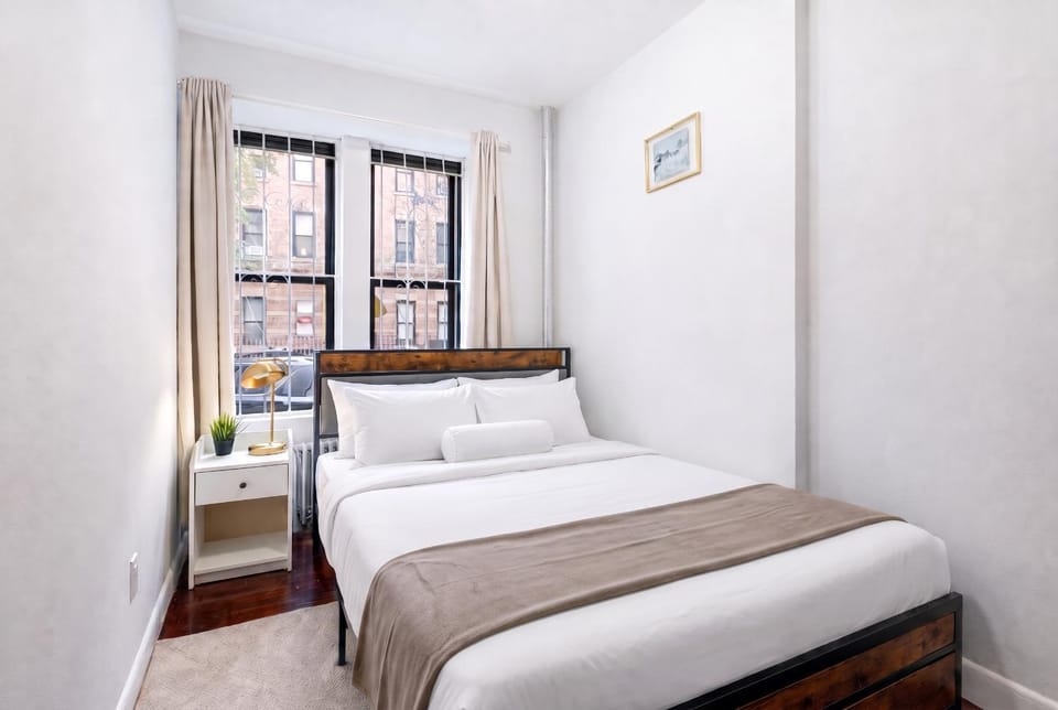 2 Bedroom Stylish Unit Apartment in Upper West Side
