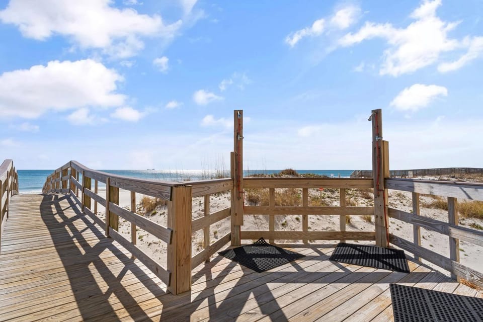 Lei Lani 104 by Vacation Homes Collection Apartment in Orange Beach