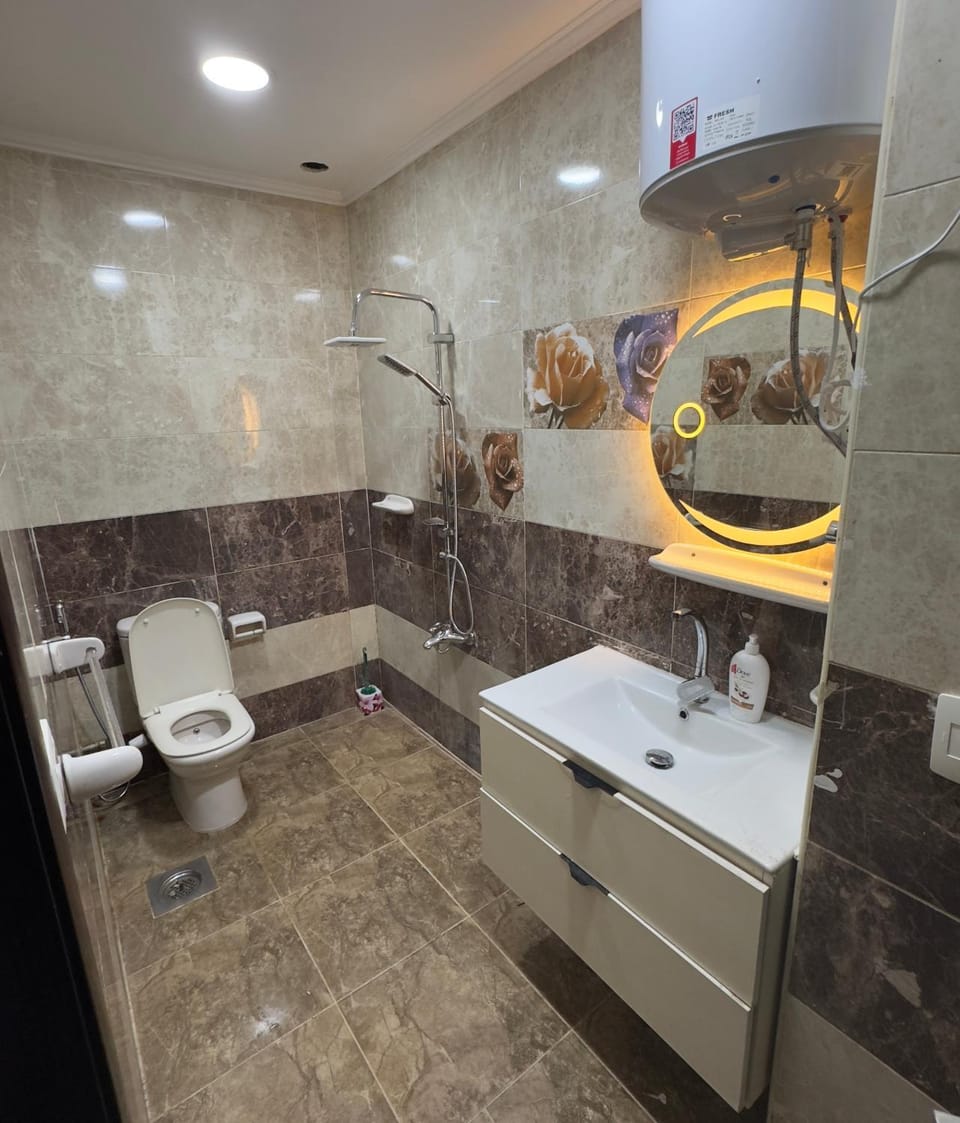 شقه فندقيه راقيه و بسعر مغري Apartment in Egypt