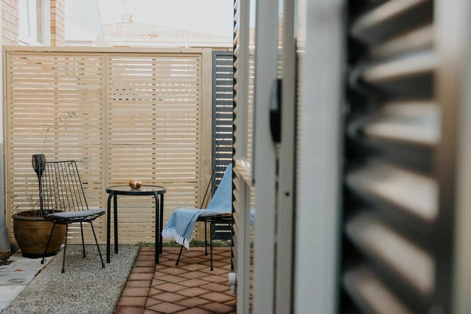 Warm & Cosy Studio Cabin Cabin in Hamilton
