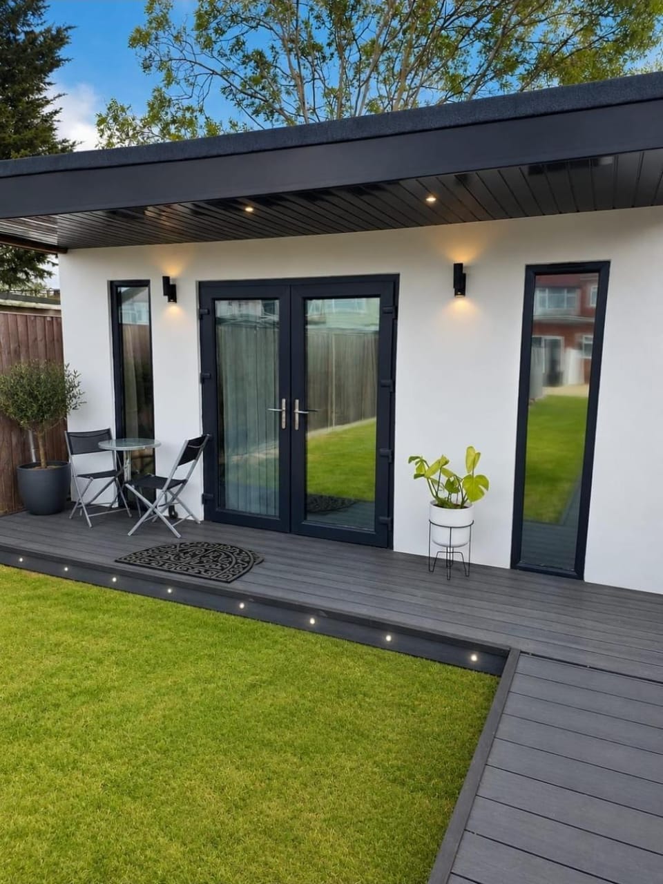Brentbrooks Studio flat Bed and Breakfast in Edgware