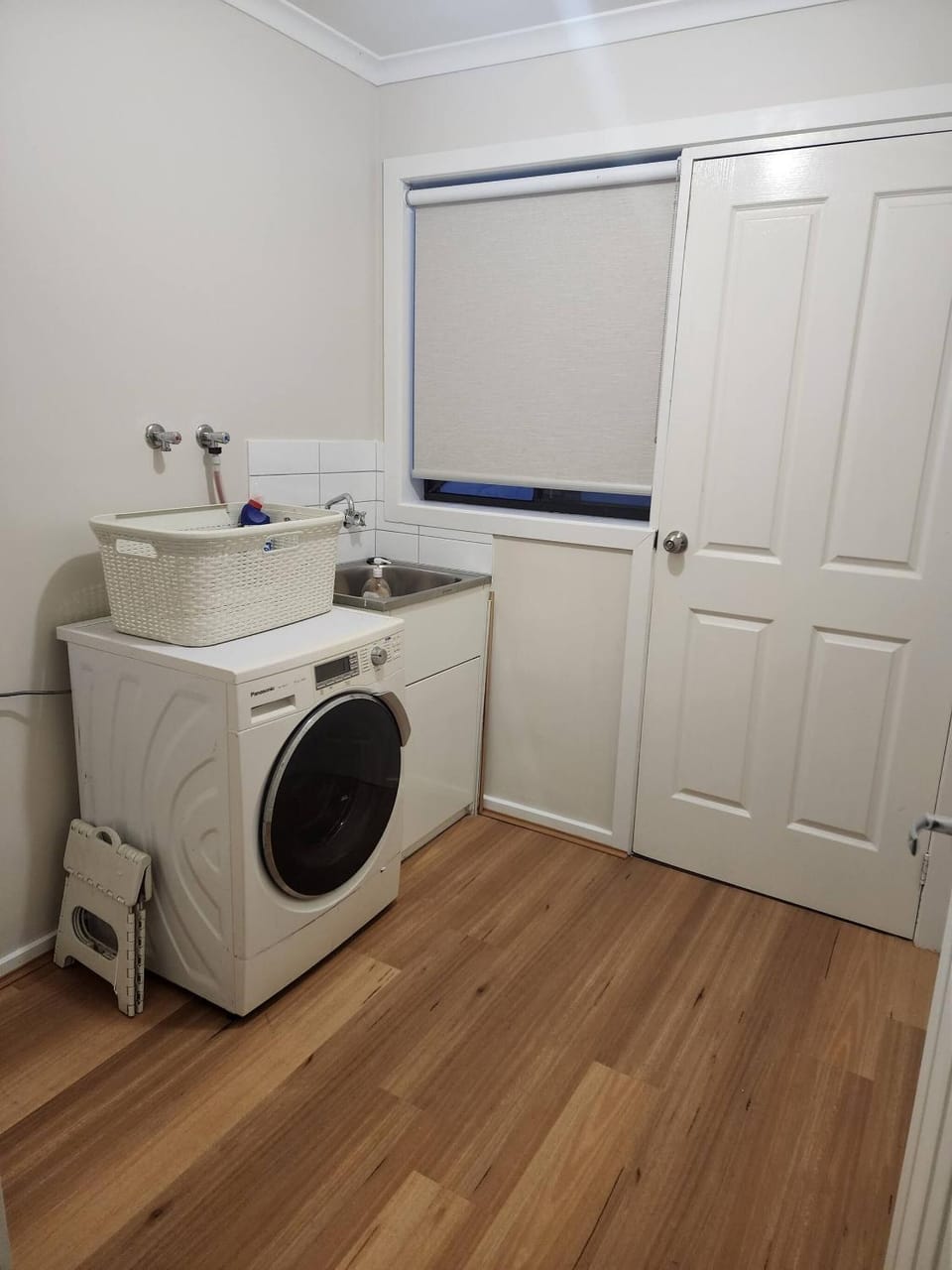 laundry, washing machine