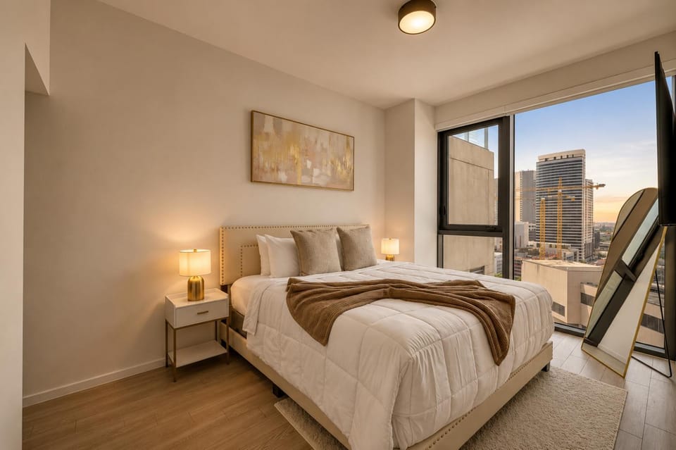 Bed, Bedroom