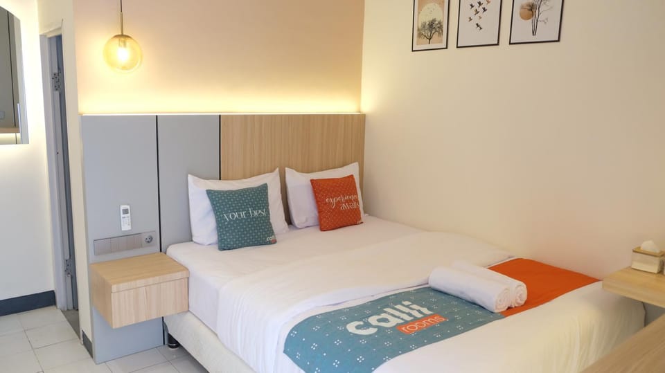 Suri Guest House by Calli Rooms Bed and Breakfast in East Java