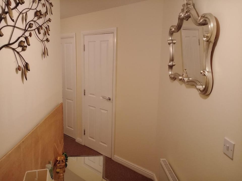 Prescott Porthcawl Cornelly Ridge M4 Bridgend Apartment in Wales